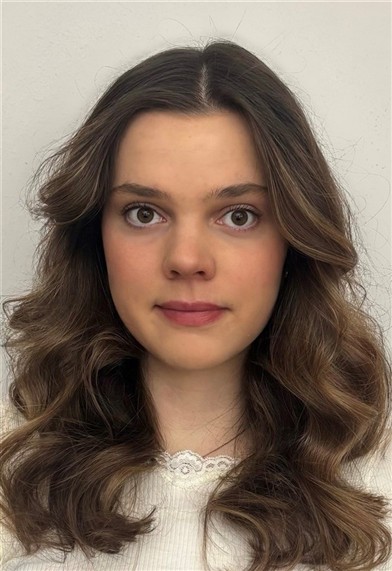  Julia Forschner